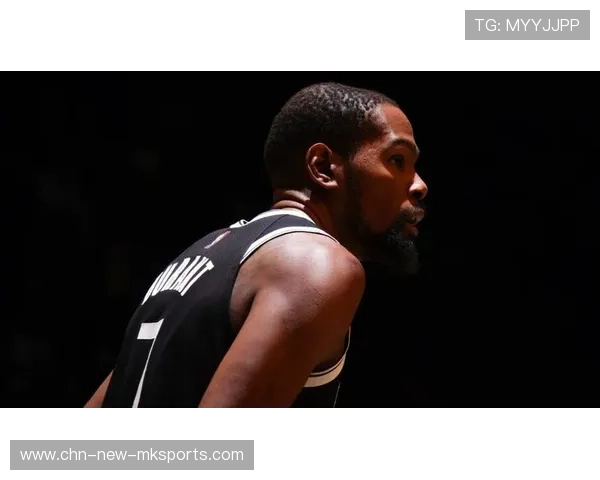 杜兰特终场前空切补篮得手，篮网稳稳取胜